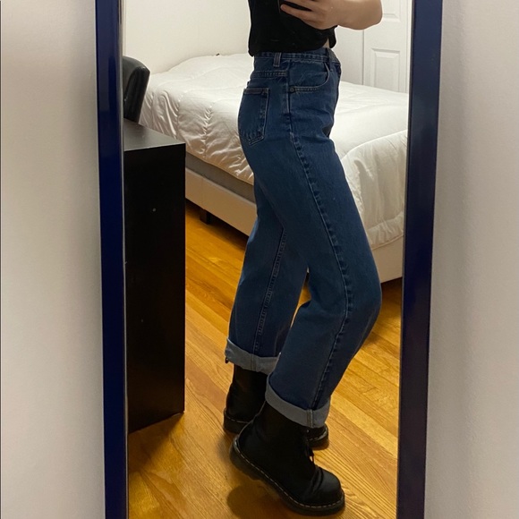 High-rise vintage mom jeans - Picture 2 of 3